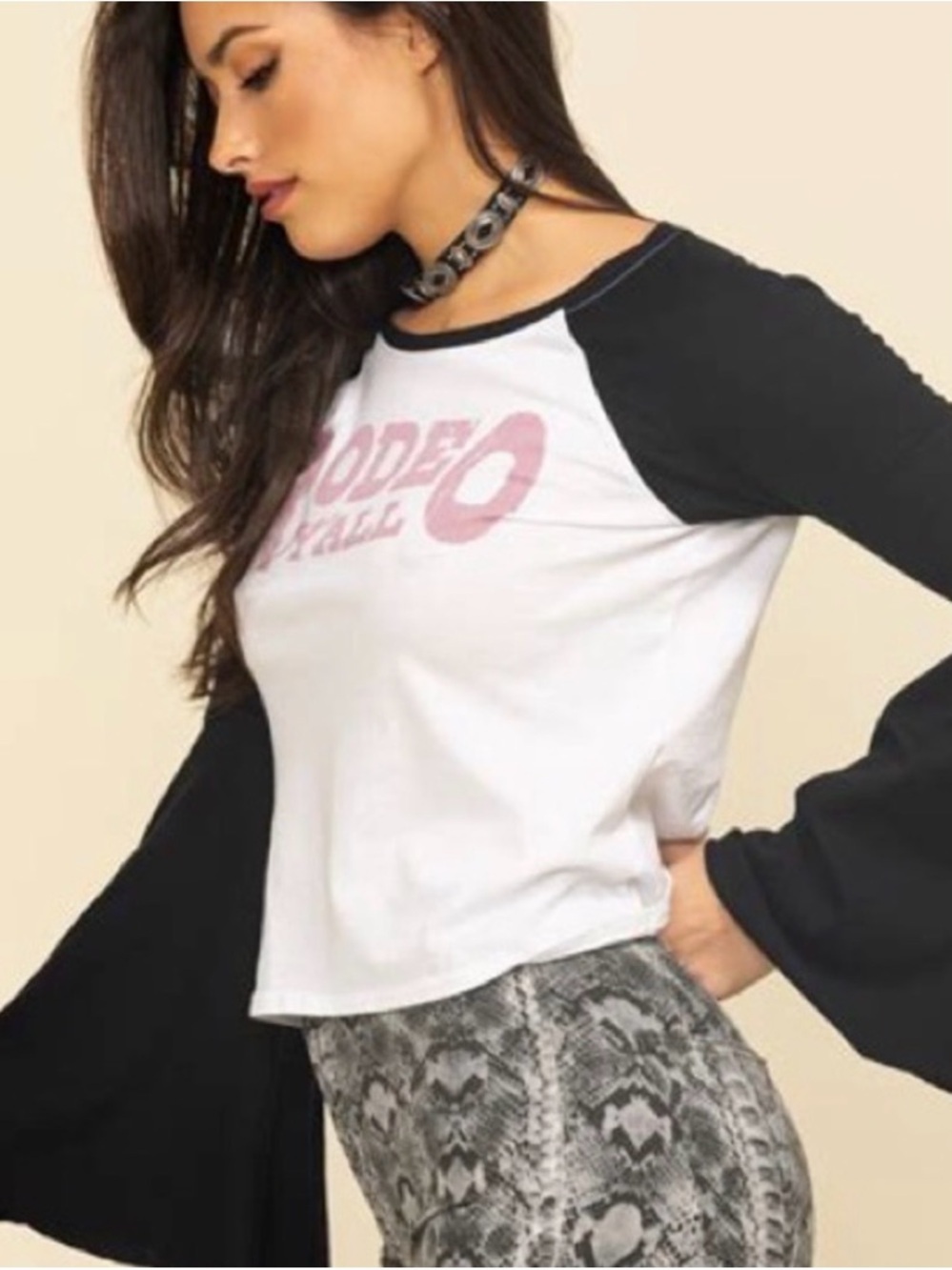 Shyanne XS Coast Cowgirl Rodeo Y’all Raglan bell sleeve Baby Tee country concert - Picture 4 of 12